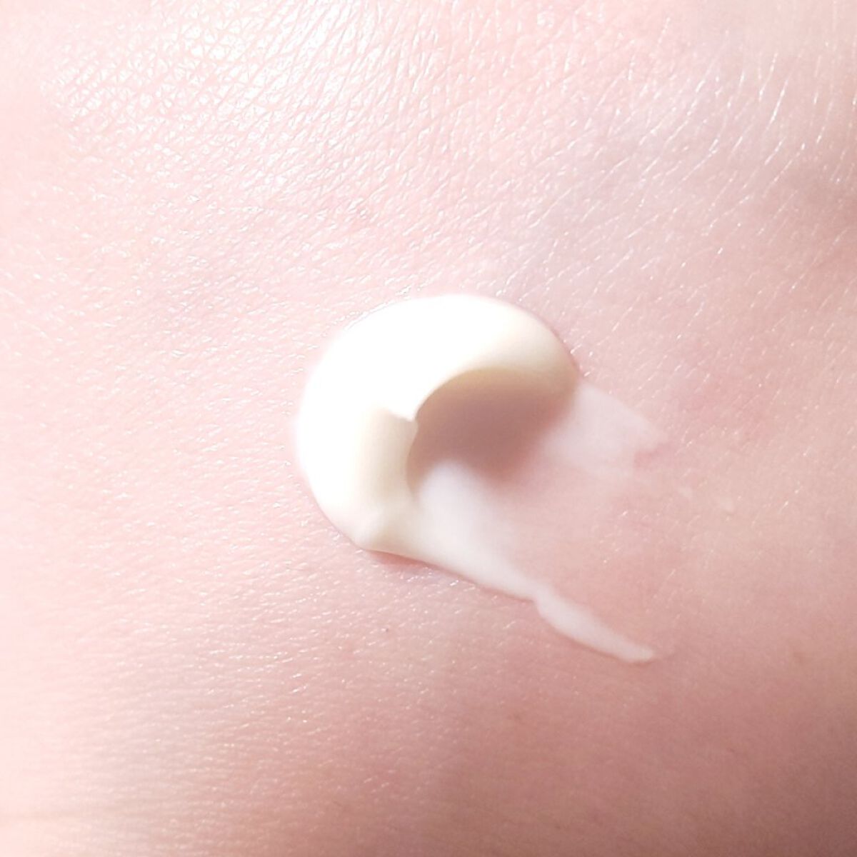 HCバランスクリーム/VAVI MELLO/フェイスクリームを使ったクチコミ（3枚目）