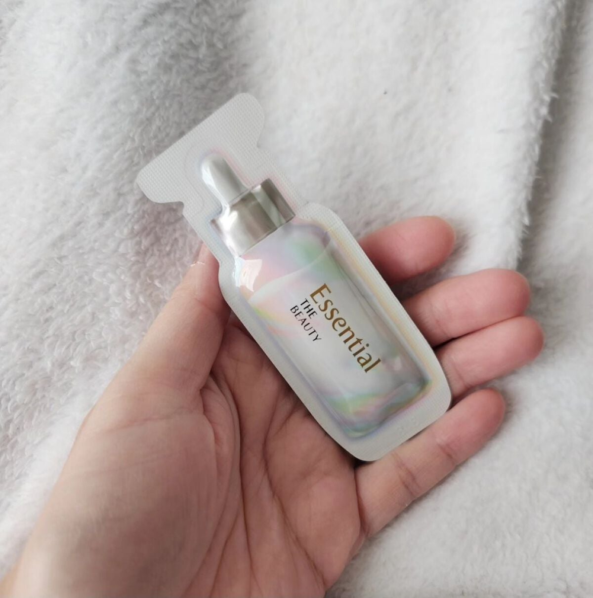 ザビューティ うるツヤチャージヘアパック/エッセンシャル/ヘアマスク・ヘアパックを使ったクチコミ(2枚目)