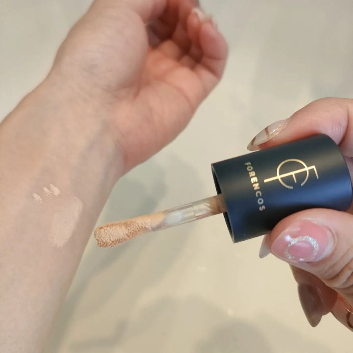 タトゥーウォータープルーフスカーコンシーラー/フォレンコス/リキッドコンシーラーを使ったクチコミ(3枚目)