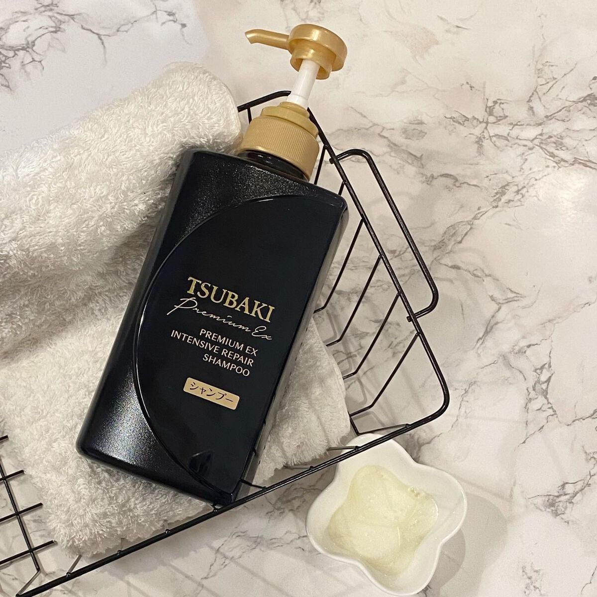 プレミアムＥＸ インテンシブリペア ＜シャンプー＞／コンディショナー＜ヘアトリートメント＞ /TSUBAKI/市販シャンプーを使ったクチコミ（2枚目）