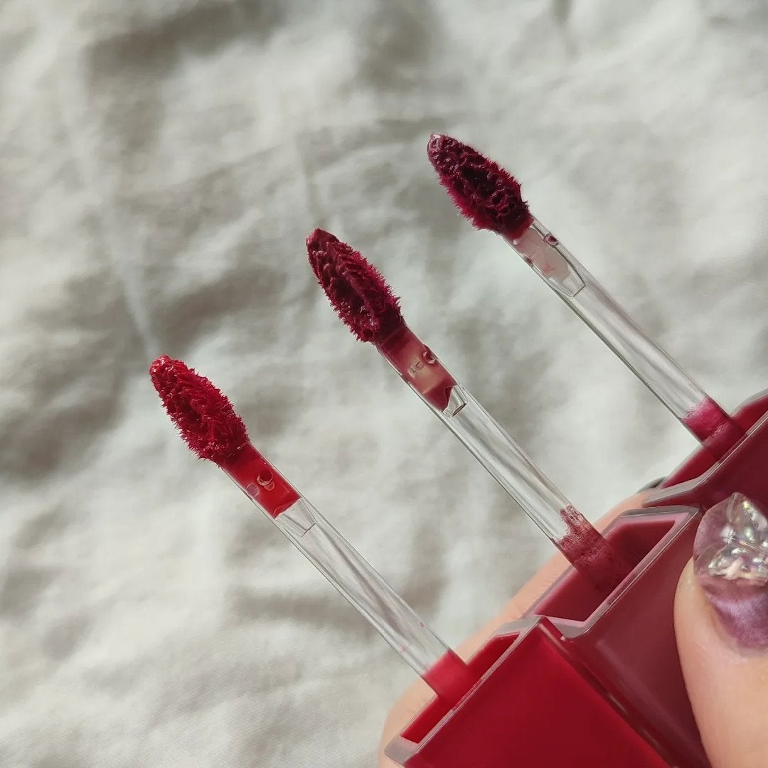 ブラッディライアー コーティングティント/lilybyred/リップティントを使ったクチコミ(2枚目)