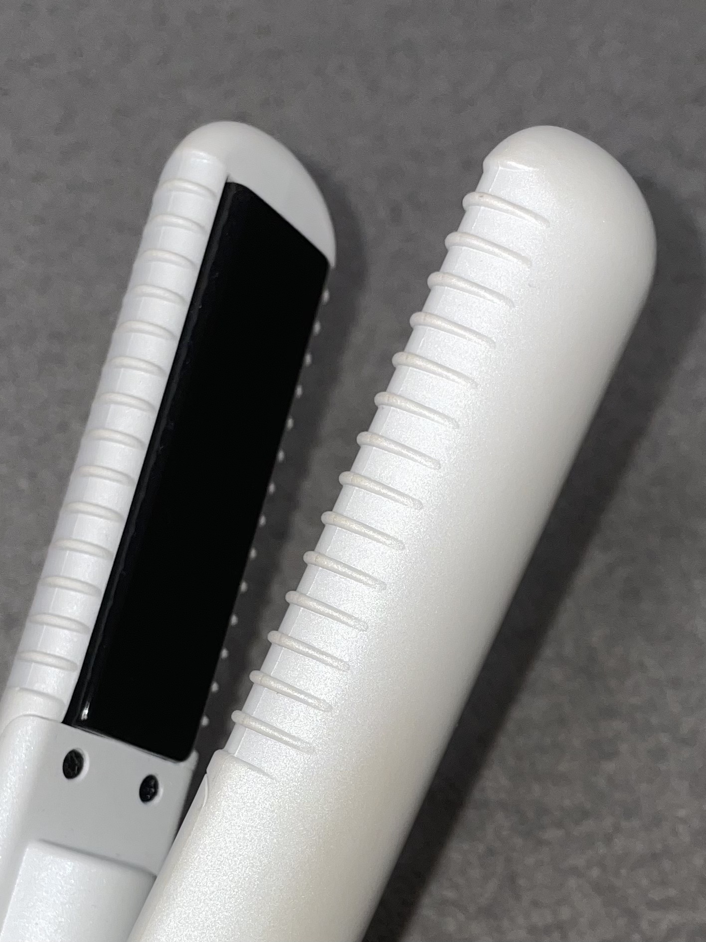 【新品未使用】Mod's Hair Paris コードレス　ストレートアイロン Amazon | [ mod's hair ] コードレス ストレートアイロン (MHPS