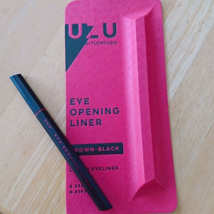EYE OPENING LINER/UZU BY FLOWFUSHI/リキッドアイライナーを使ったクチコミ(3枚目)