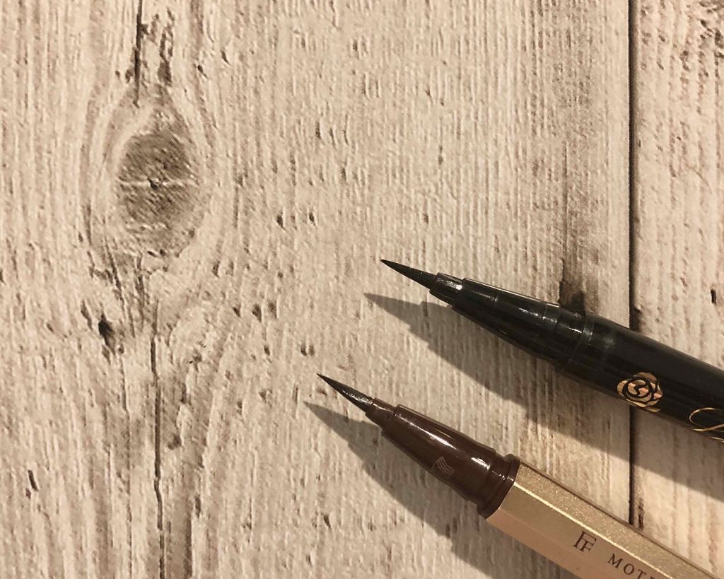 モテライナー リキッド/UZU BY FLOWFUSHI/リキッドアイライナーを使ったクチコミ(2枚目)