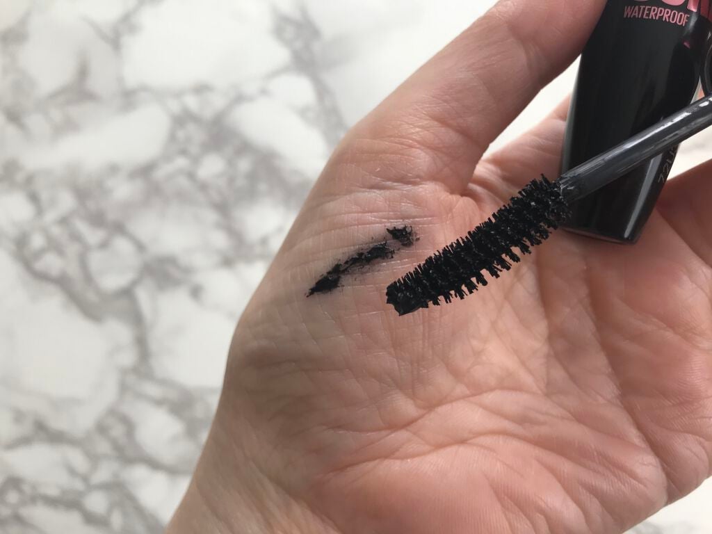 ボリューム エクスプレス ハイパーカール ウォータープルーフ N/MAYBELLINE NEW YORK/マスカラを使ったクチコミ(2枚目)