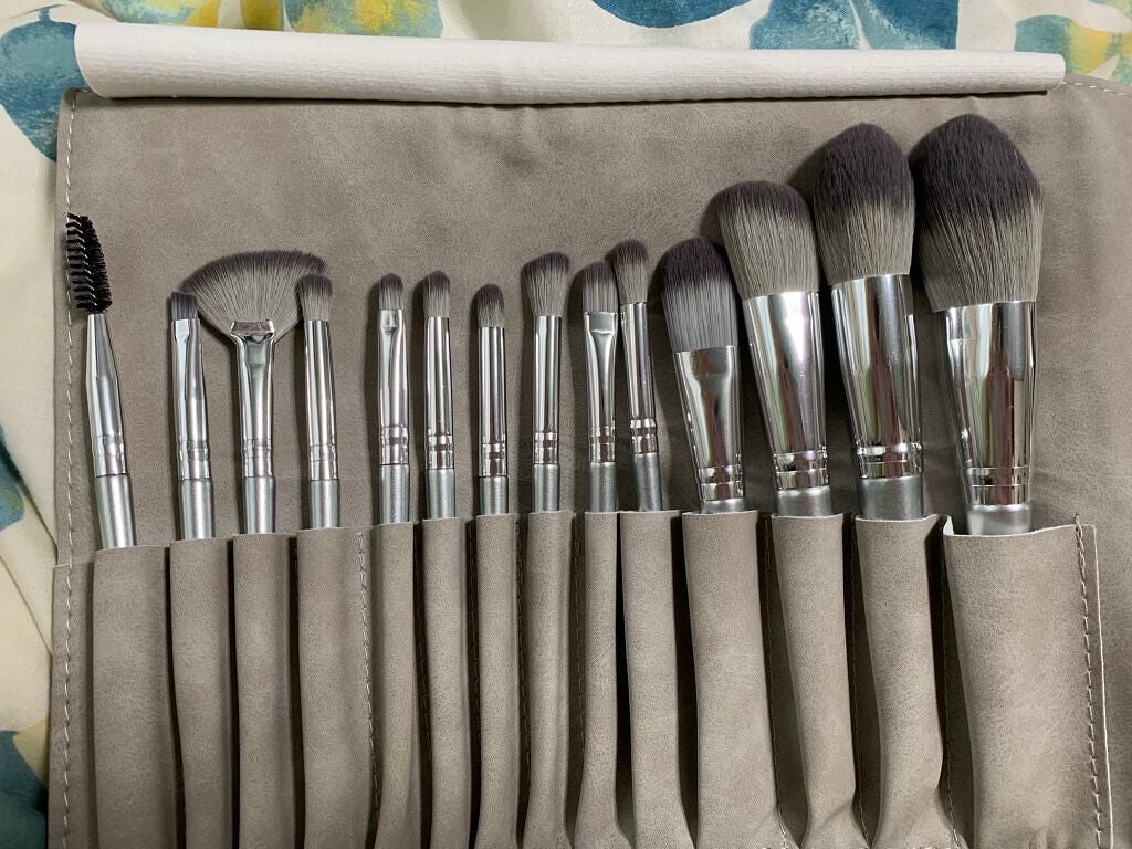 まめたろー on LIPS 「Qoo10メガ割で購入したブラシセット✨14本もあるのにお値段..」(2枚目)