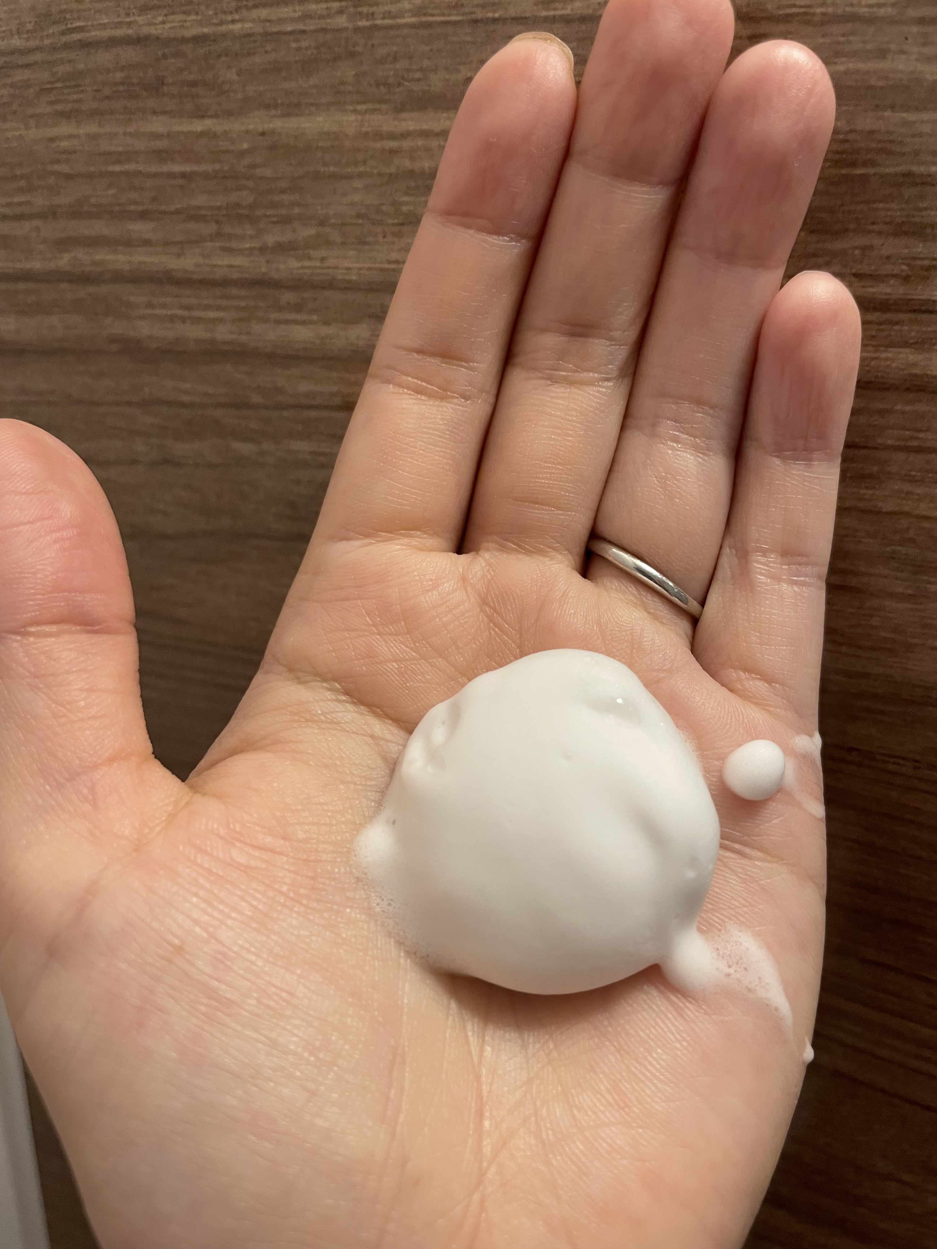 炭酸モイストスパシャンプー/HERBANIENCE/市販シャンプーを使ったクチコミ（2枚目）