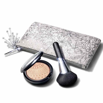 エクストラ ディメンション スキンフィニッシュ/M・A・C/プレストパウダーを使ったクチコミ(1枚目)