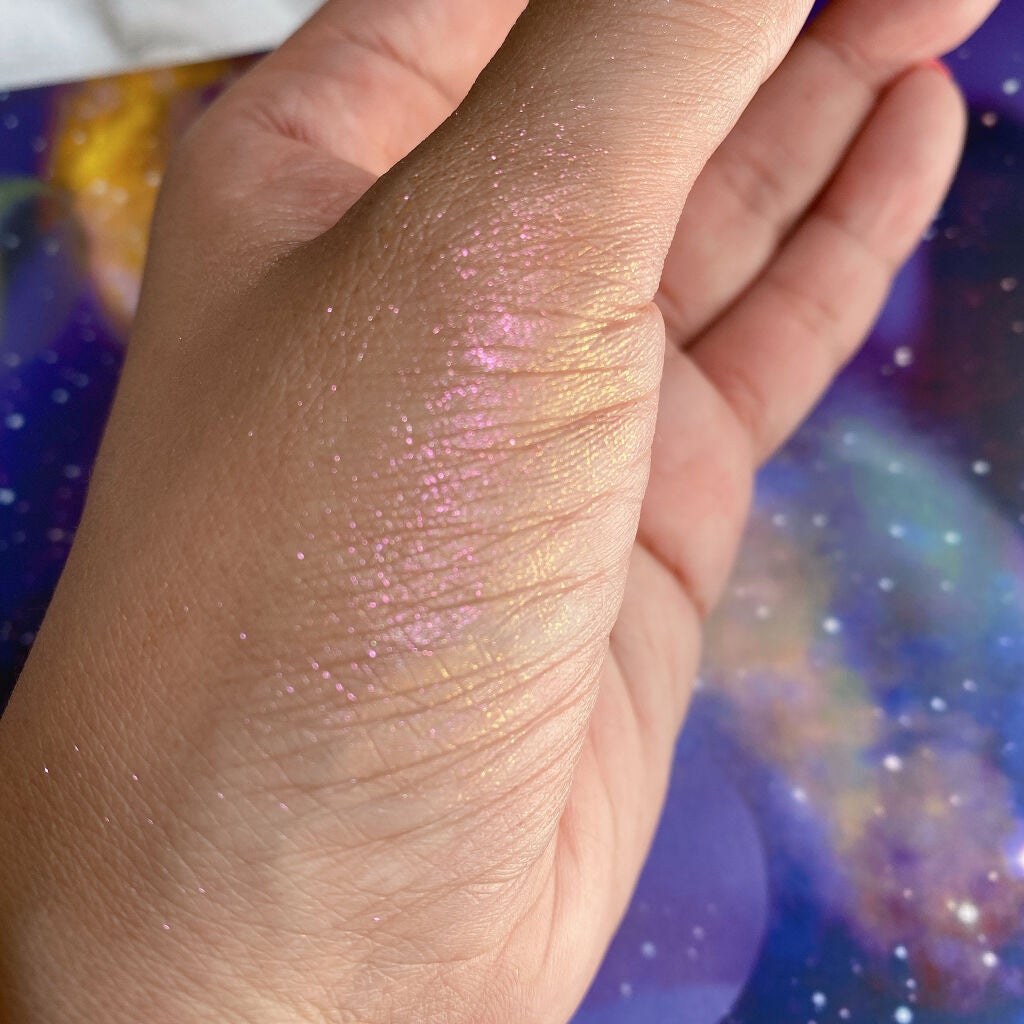 マルチグリッターカラー/ENBAN TOKYO/単色アイシャドウを使ったクチコミ(3枚目)