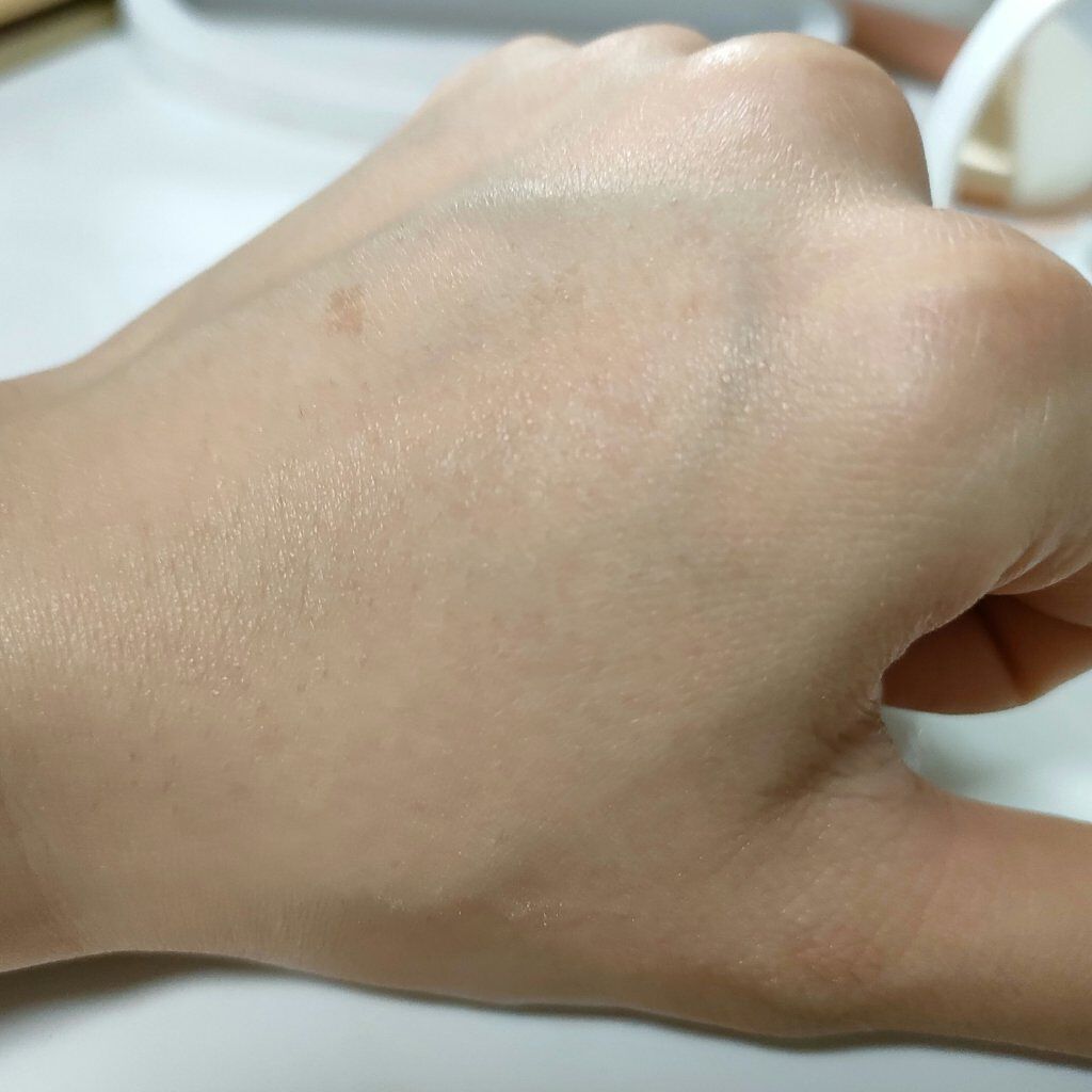 プレストパウダーUV  01 ルーセント/キスミー フェルム/プレストパウダーを使ったクチコミ（2枚目）