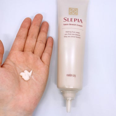 SLEPIA 頭筋ストレッチクリームのクチコミ「SLEPIAの頭筋ストレッチクリームを使用しました😊

ヘアトリートメントもできる髪と頭皮を美.....」（3枚目）