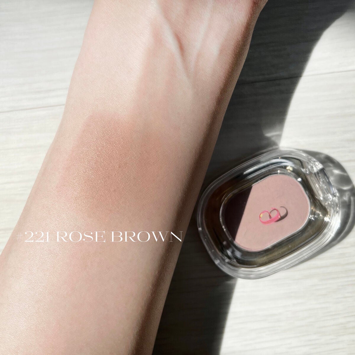 STEP BASIC EYESHADOW/Ameli/単色アイシャドウを使ったクチコミ(3枚目)