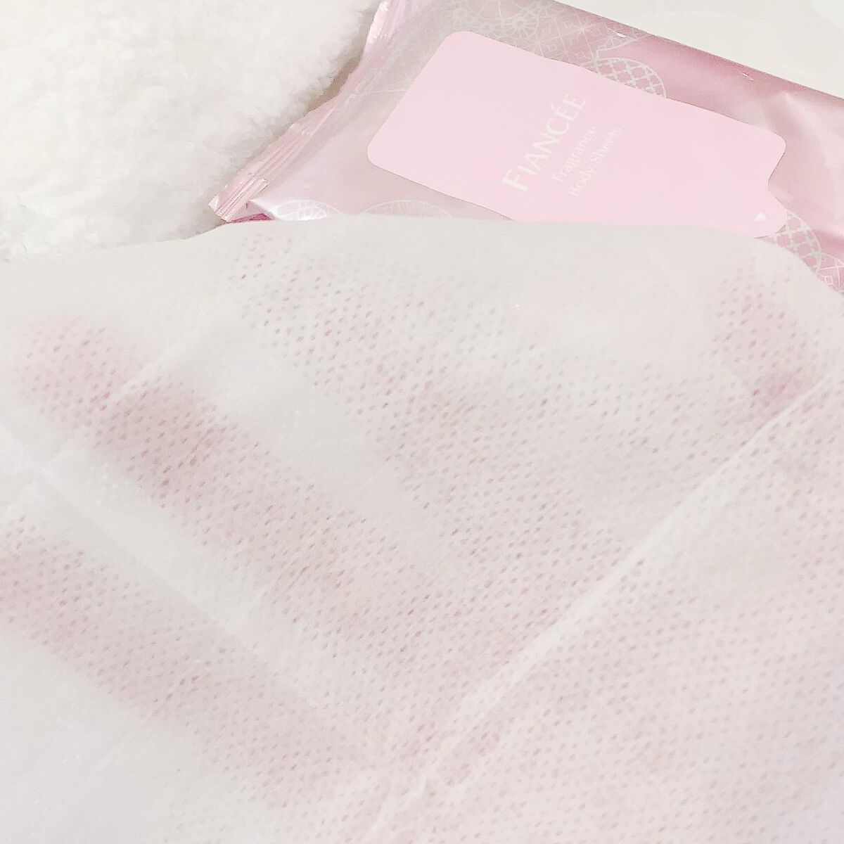 フレグランスヘアミスト ピュアシャンプーの香り/フィアンセ/ヘアミストを使ったクチコミ(9枚目)