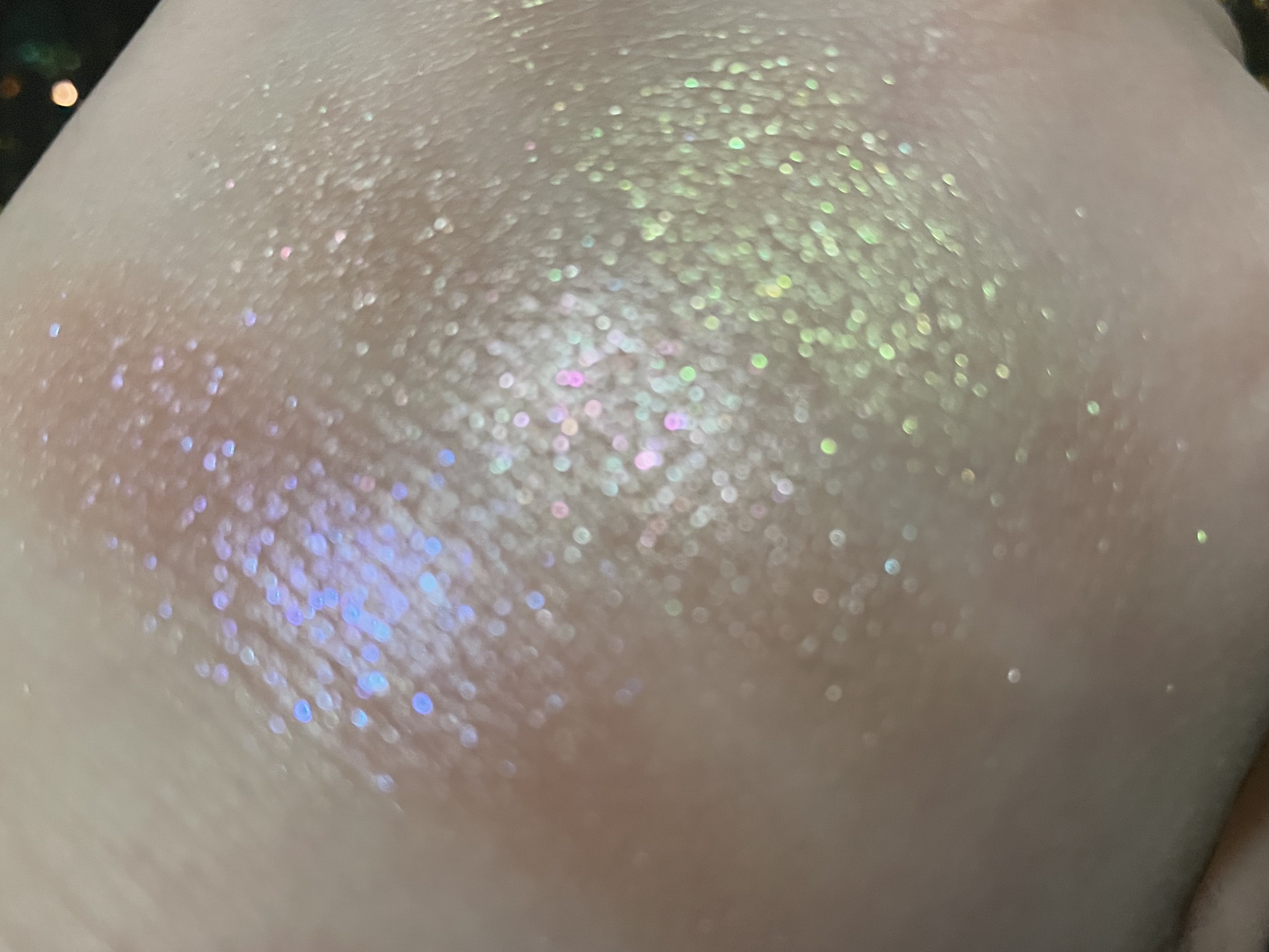 アディクション ザ アイシャドウ スパークル 103SP Magical Hour/ADDICTION/単色アイシャドウを使ったクチコミ（2枚目）