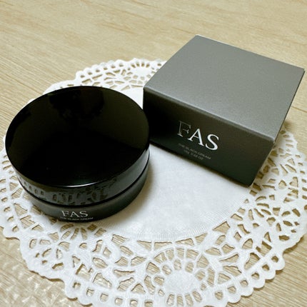 FAS ザ ブラック クリームのクチコミ「✼••┈┈••✼••┈┈••✼••┈┈••✼••┈┈••✼
FAS
ザ ブラック クリーム
✼.....」(2枚目)