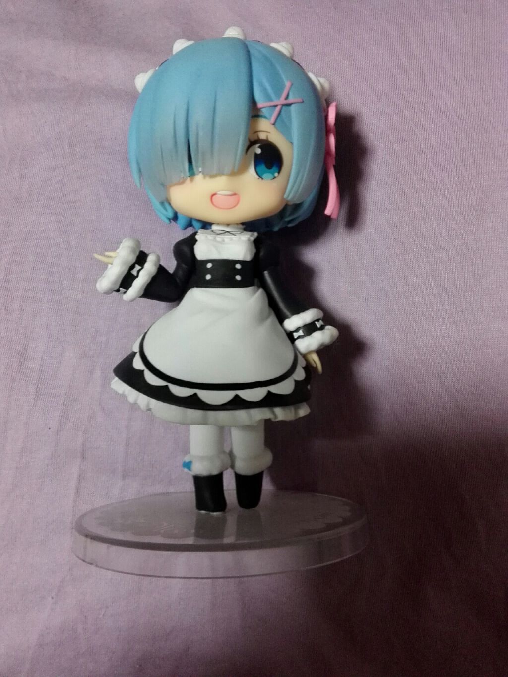 六花 on LIPS 「こんばんは、ヒマ人六花です🐰唐突にレムフィギュア登場💧アイコン..」(1枚目)