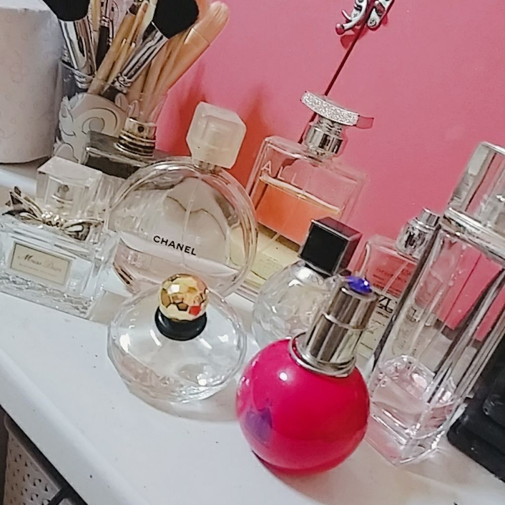 アリュール オードゥ パルファム (ヴァポリザター)/CHANEL/香水(レディース)を使ったクチコミ（1枚目）