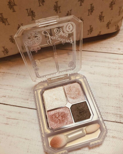 ジュエリングアイズ/MAJOLICA MAJORCA/アイシャドウパレットを使ったクチコミ(1枚目)