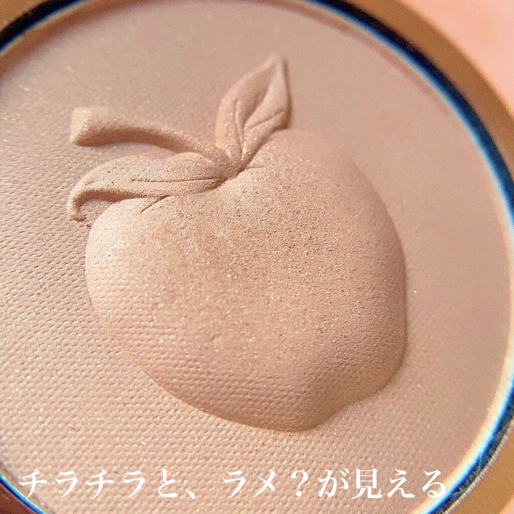 Venus Marble エデンの園 シェーティングパウダーのクチコミ「りんごの型押しが最高に可愛い🍎　
シェーディングパウダー！

✔︎Venus Marble 
.....」（3枚目）