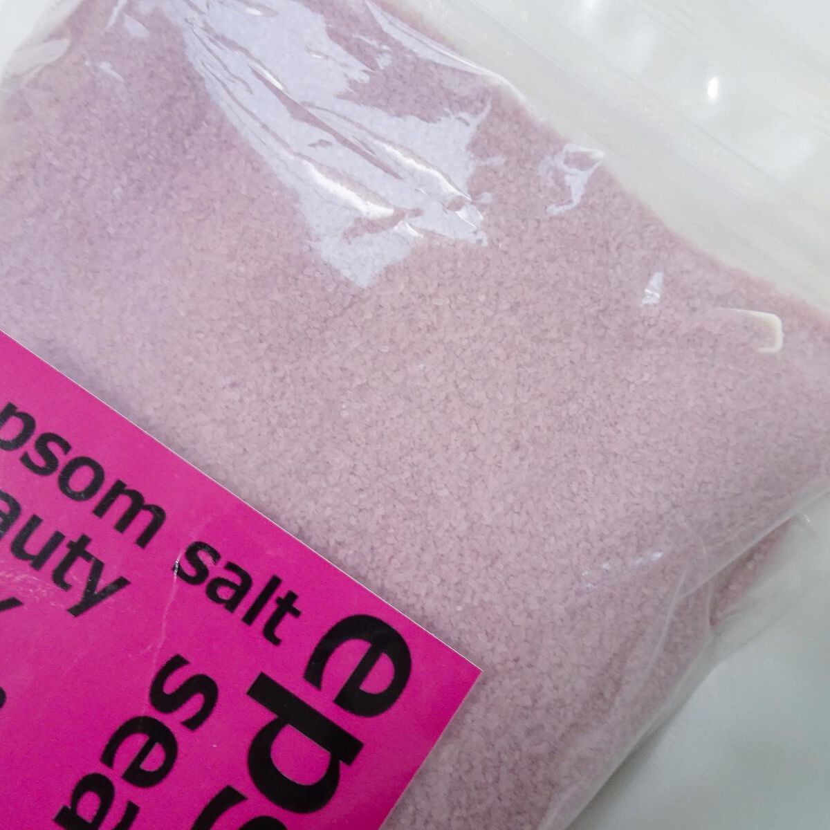 シークリスタルス エプソムソルト 赤ワイン/sea crystals/無機塩系入浴剤を使ったクチコミ（2枚目）