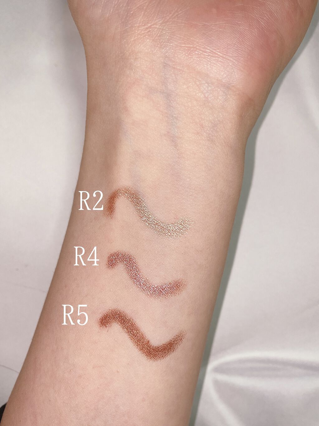 キャビアスティック アイカラー/ローラ メルシエ/スティックアイシャドウを使ったクチコミ（2枚目）