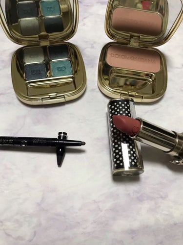 ブラッシュオブローズ ルミナスチークカラー 110/DOLCE&GABBANA BEAUTY/パウダーチークを使ったクチコミ（1枚目）