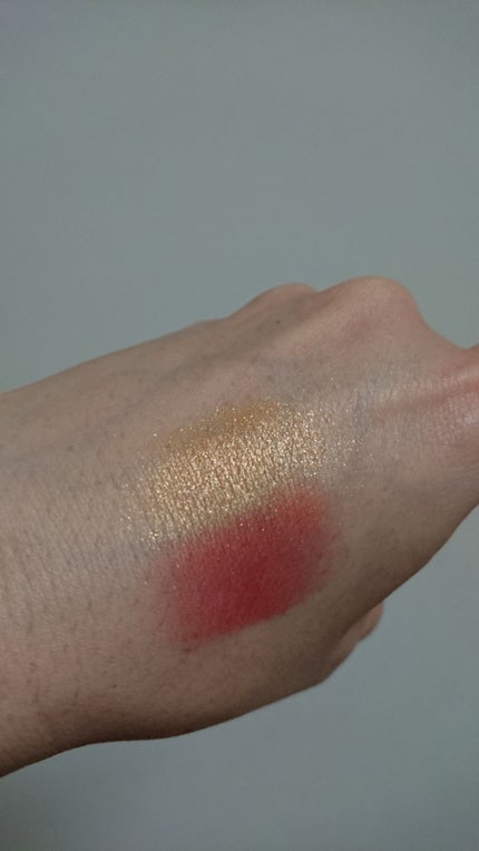 セルヴォーク ヴォランタリー アイズ/Celvoke/単色アイシャドウを使ったクチコミ(2枚目)