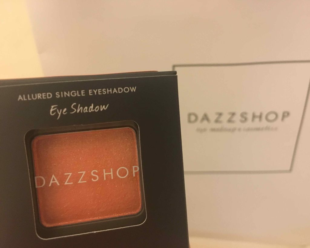 アリュールド シングル アイシャドウ/DAZZSHOP/単色アイシャドウを使ったクチコミ(1枚目)