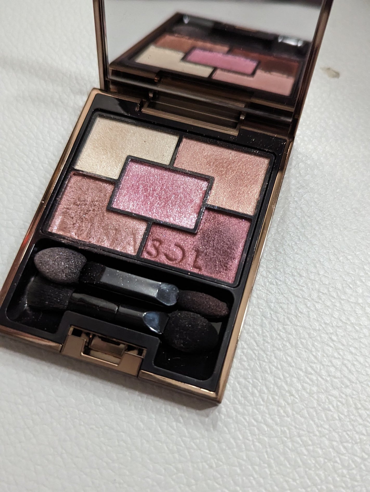 ジェミネイトアイズ N/LUNASOL/アイシャドウパレットを使ったクチコミ(2枚目)