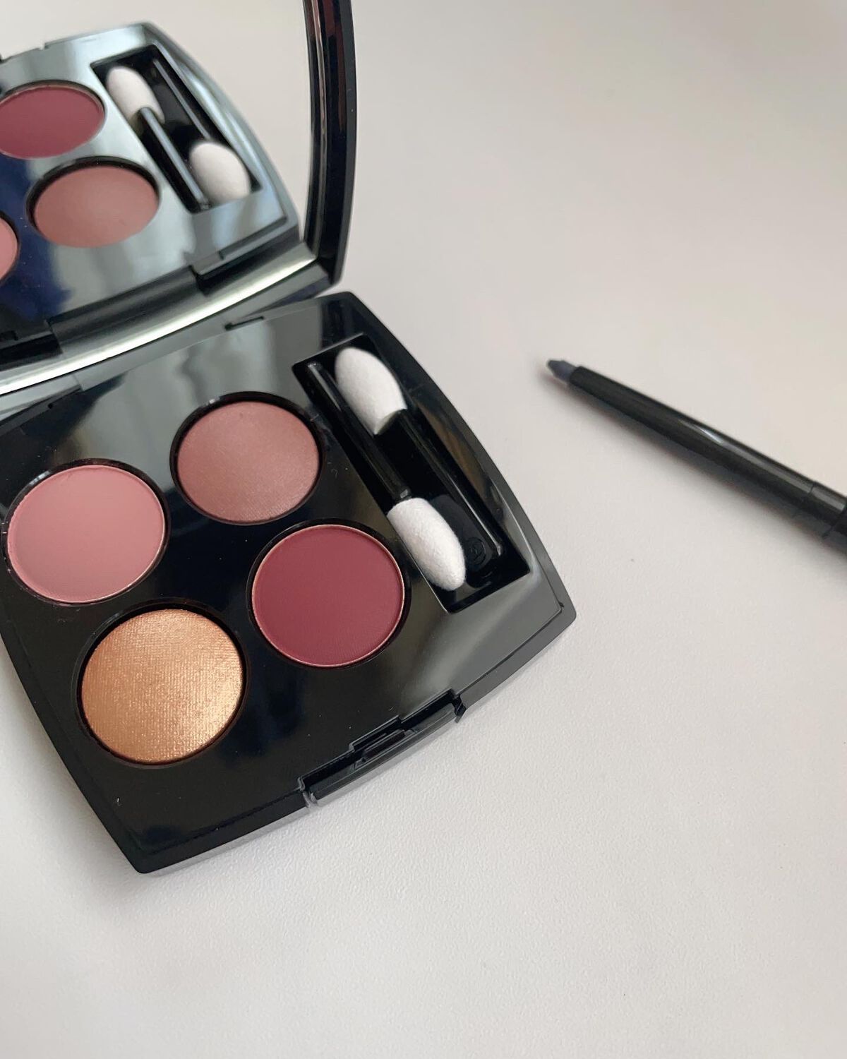 レ キャトル オンブル/CHANEL/アイシャドウパレットを使ったクチコミ（2枚目）