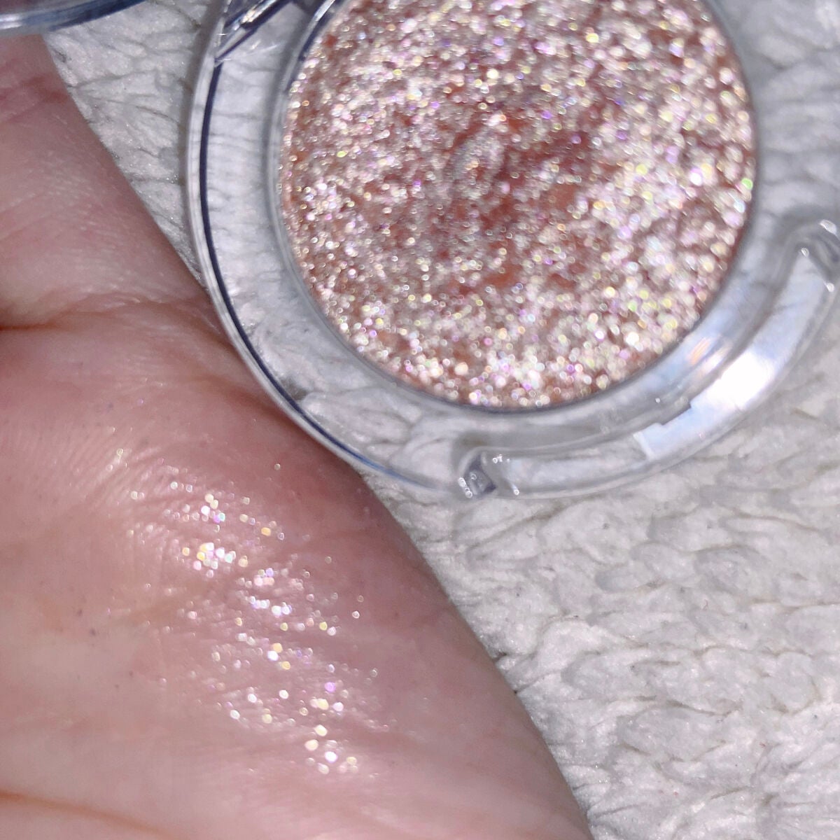 ルックアット マイアイベルベット/ETUDE/単色アイシャドウを使ったクチコミ(6枚目)