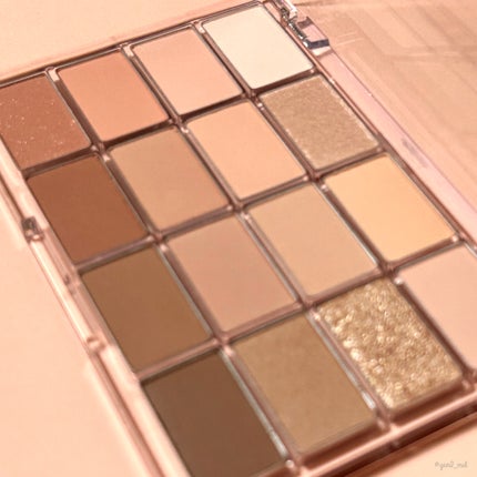 ソフトブラーリングアイパレット/wakemake/アイシャドウパレットを使ったクチコミ(7枚目)