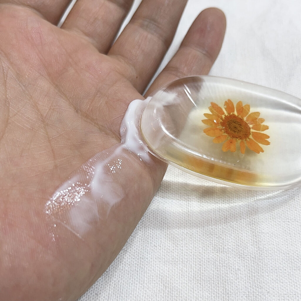 ジェルパフ 押し花入り/DAISO/パフ・スポンジを使ったクチコミ（3枚目）