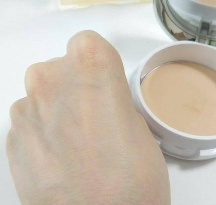 フェイスパウダー ハイカバー N 白肌オークル/クリアラスト/プレストパウダーを使ったクチコミ(5枚目)