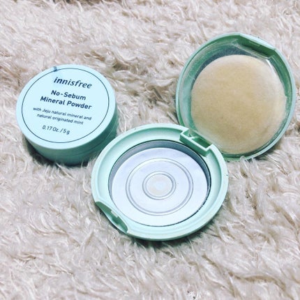 ノーセバム ミネラルパウダー/innisfree/ルースパウダーを使ったクチコミ(2枚目)