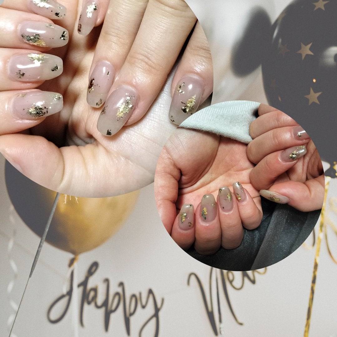 momo🍑使用写真掲載🍑 on LIPS 「今年ものこりわずか✨新年ネイル✨/最近お世話になってるネイルサ..」(3枚目)