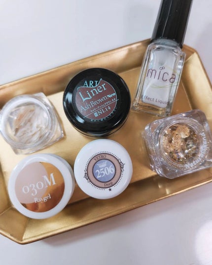 e_nails//フォロバ◎//ネイルとコスメ好きママ on LIPS 「かわいい系ニュアンスデザイン?2つ作ってみました👍🏻使用品はそ..」(5枚目)