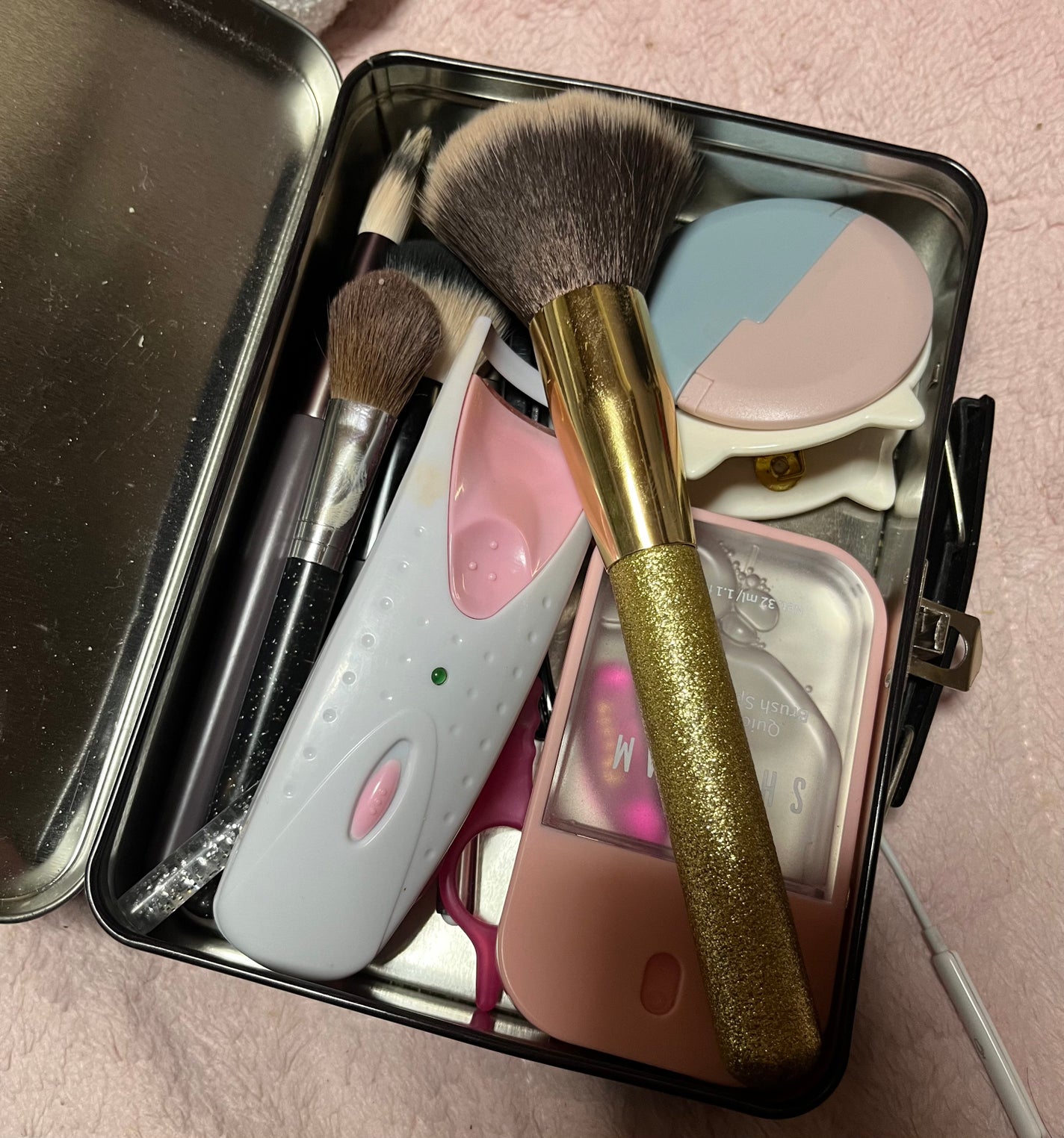 ゆう@低浮上 on LIPS 「コスメ収納クレーンゲーム専用コンテナBOXをメルカリでゲットし..」(4枚目)