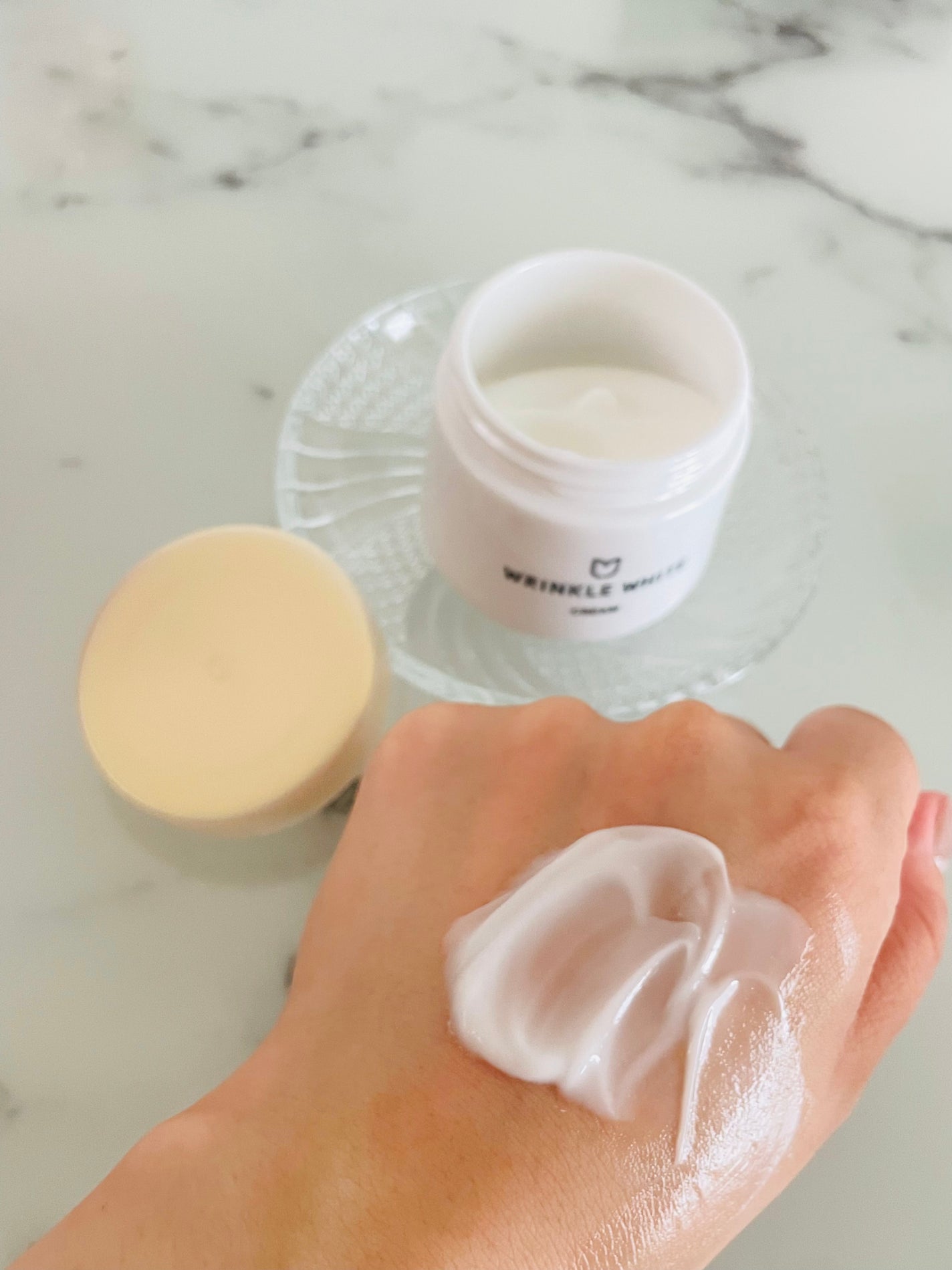 薬用リンクルホワイトクリーム/明色/フェイスクリームを使ったクチコミ(3枚目)