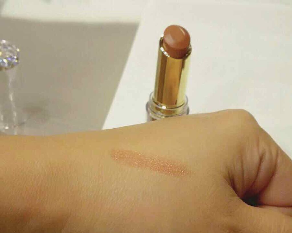 ラスティンググロスリップ/CEZANNE/口紅を使ったクチコミ（2枚目）