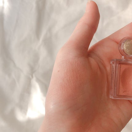 シャドーカスタマイズ/MAJOLICA MAJORCA/単色アイシャドウを使ったクチコミ(2枚目)