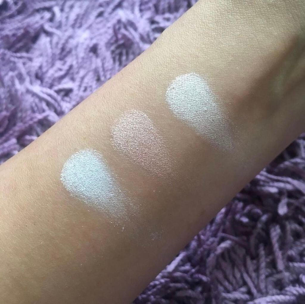 パールグロウハイライト/CEZANNE/パウダーハイライトを使ったクチコミ(2枚目)