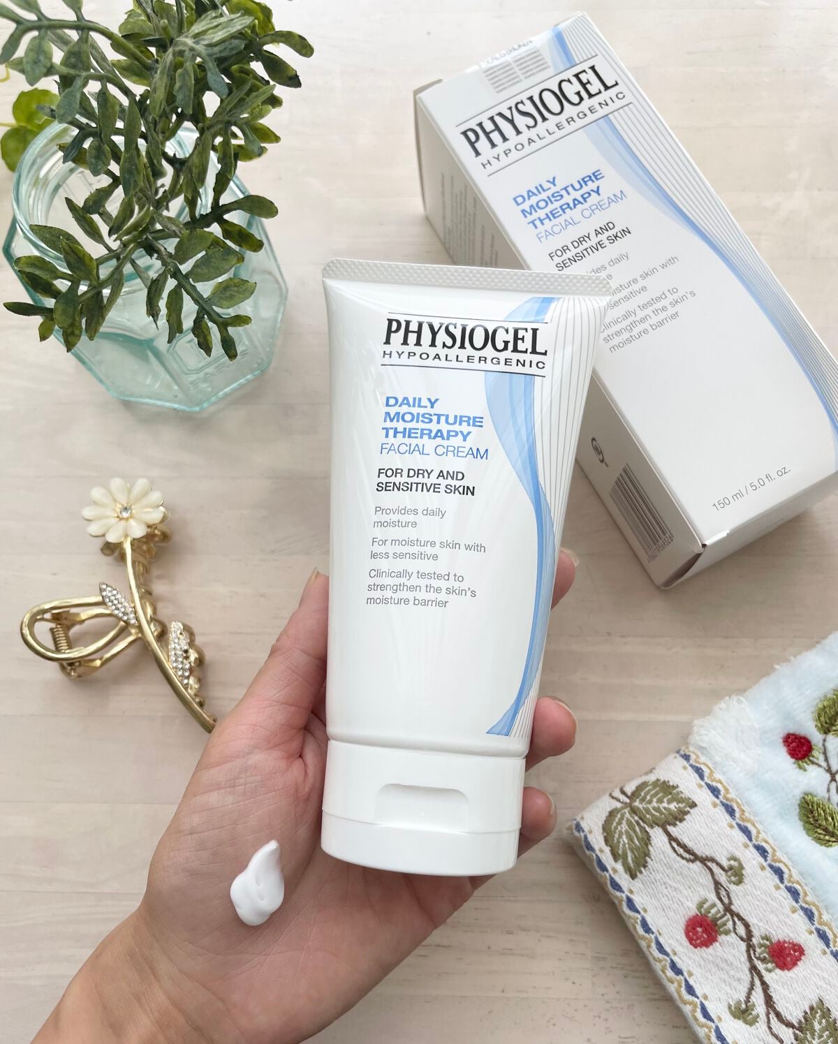 DMT インテンシブフェイシャルクリーム/PHYSIOGEL/フェイスクリームを使ったクチコミ(2枚目)