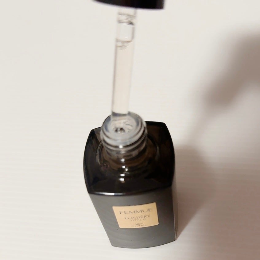 ルミエール ヴァイタルC/FEMMUE/ブースター・導入液を使ったクチコミ(2枚目)