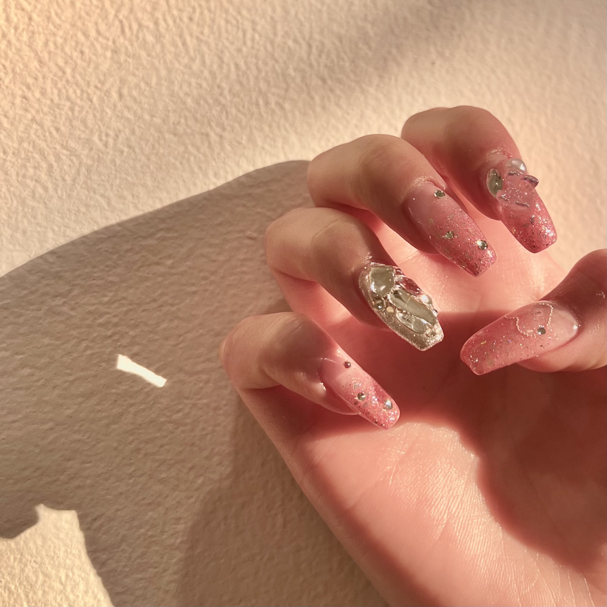 #お洒落ネイル,#トレンドネイル,#海外ネイル,#トレンドネイル,#秋ネイル,#マグネットネイル,#ハロウィンネイルのネイルデザイン