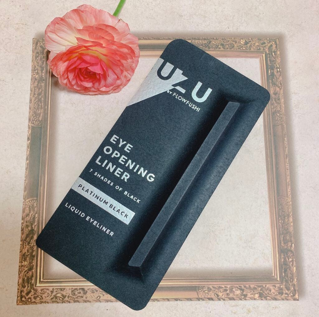 7 SHADES OF BLACK/UZU BY FLOWFUSHI/リキッドアイライナーを使ったクチコミ(2枚目)