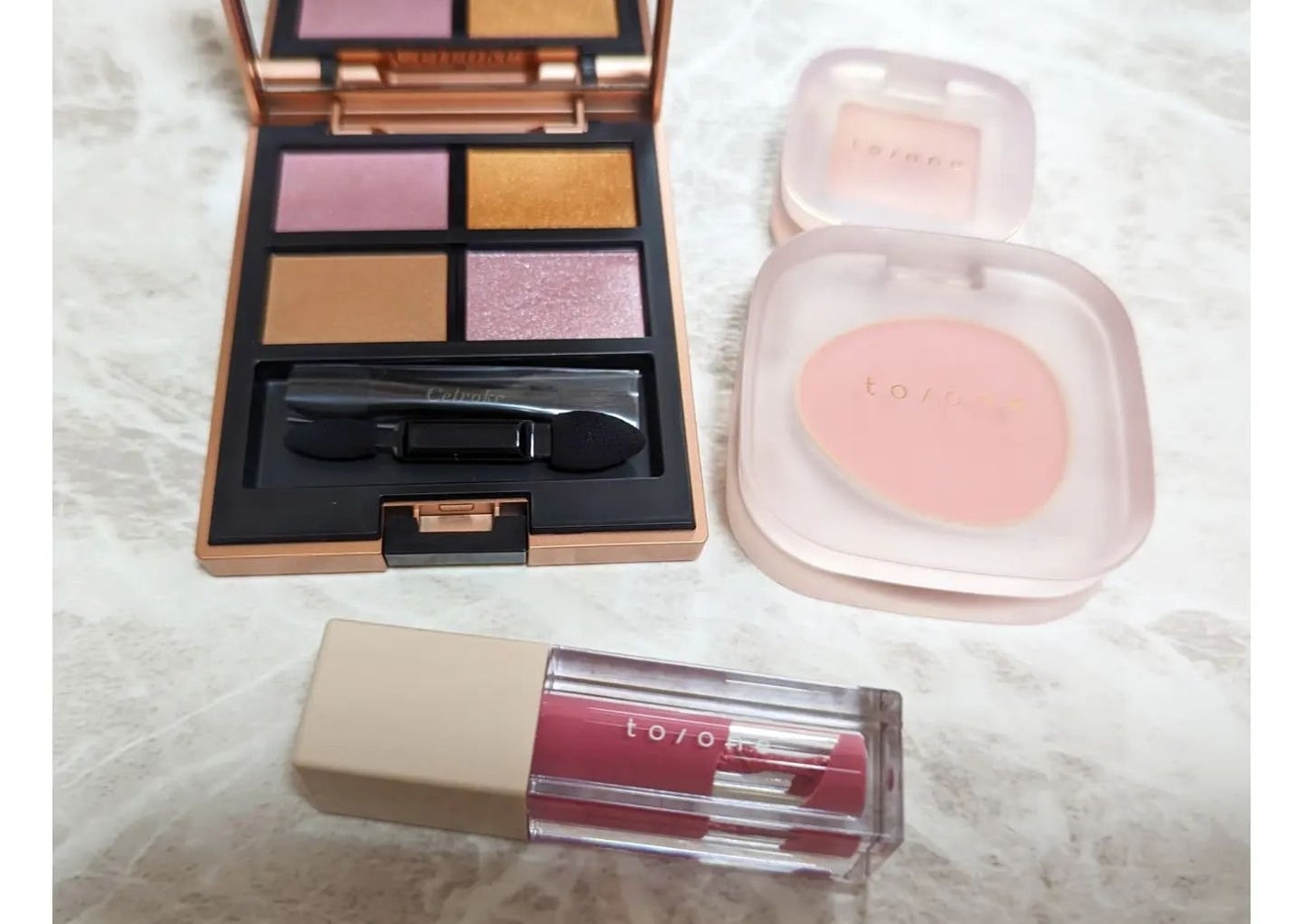 ペタル フロート アイシャドウ/to/one/アイシャドウパレットを使ったクチコミ(6枚目)