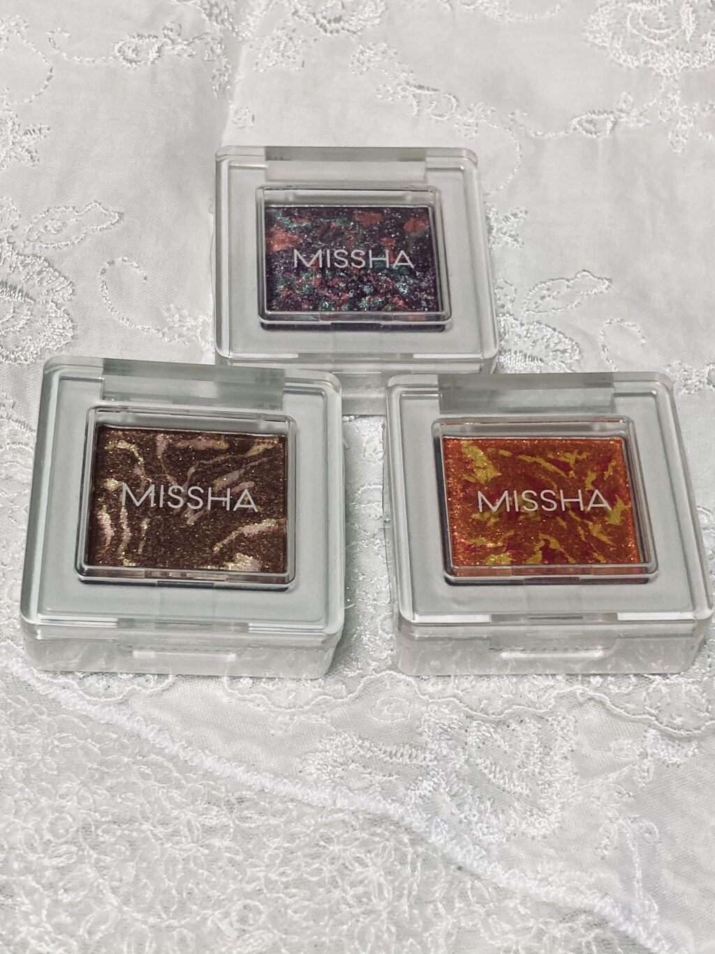 グリッタープリズム シャドウ マーブル グリッタープリズム シャドウマーブル GBR06/MISSHA/単色アイシャドウを使ったクチコミ（1枚目）