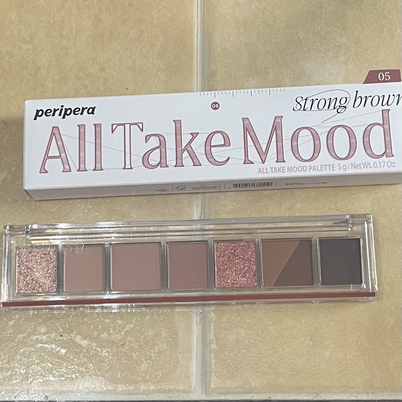 オール テイク ムード パレット(24AD)/PERIPERA/アイシャドウパレットを使ったクチコミ（1枚目）