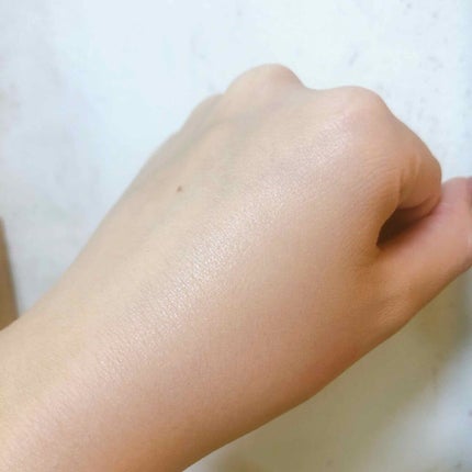 フローレス ルミエール ラディアンス パーフェクティング クッション/ローラ メルシエ/クッションファンデーションを使ったクチコミ(2枚目)